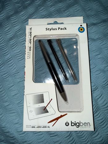 Stylo/ stylet accessoires console 