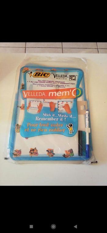 Velleda mémo avec aimant neuf