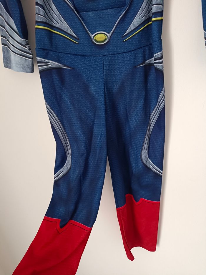 Déguisement de Superman en 5-6 ans - photo numéro 7