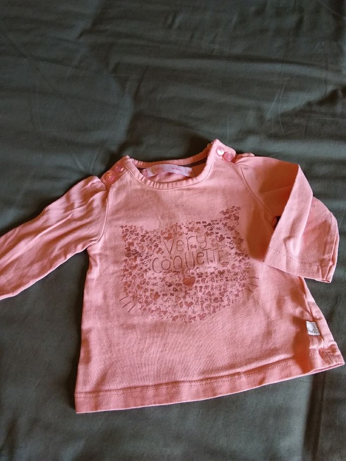 Pantalon et 2 tee-shirts bébé fille 3 à 6 mois - photo numéro 4