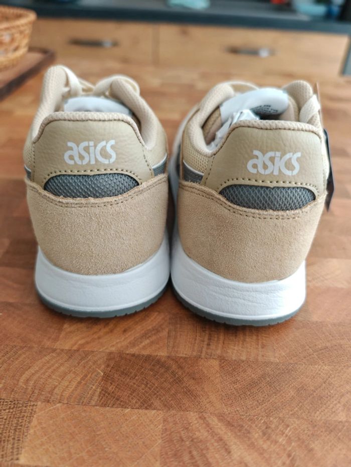 Asics 37, lyte classic, en cuir. Neuve - photo numéro 5