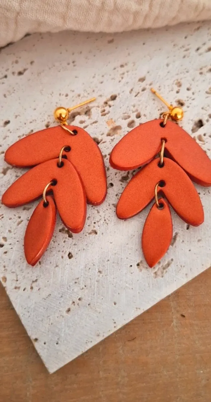 Brume Incandescente – Boucles d’oreilles pendantes – Création unique fait main - photo numéro 5