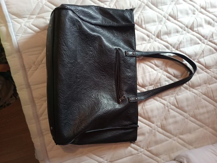 Sac a main noir - photo numéro 3