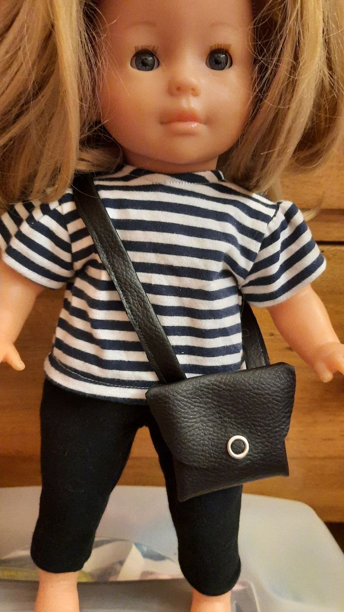 Vetement  poupee  corolle