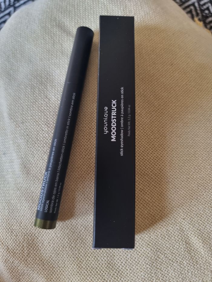 Fard à paupières stick logical