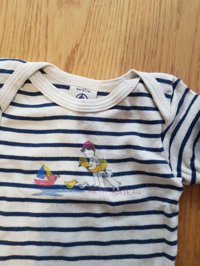 Lot 2 bodies Petit Bateau - photo numéro 2