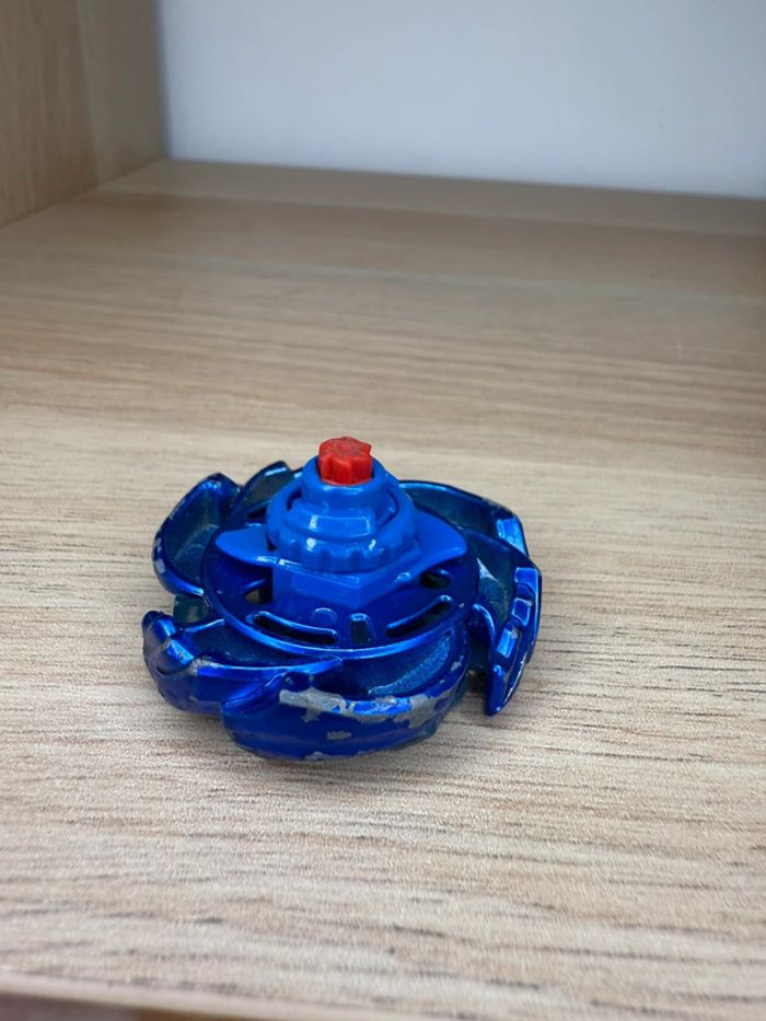 Toupie beyblade galaxy pegasus - photo numéro 2