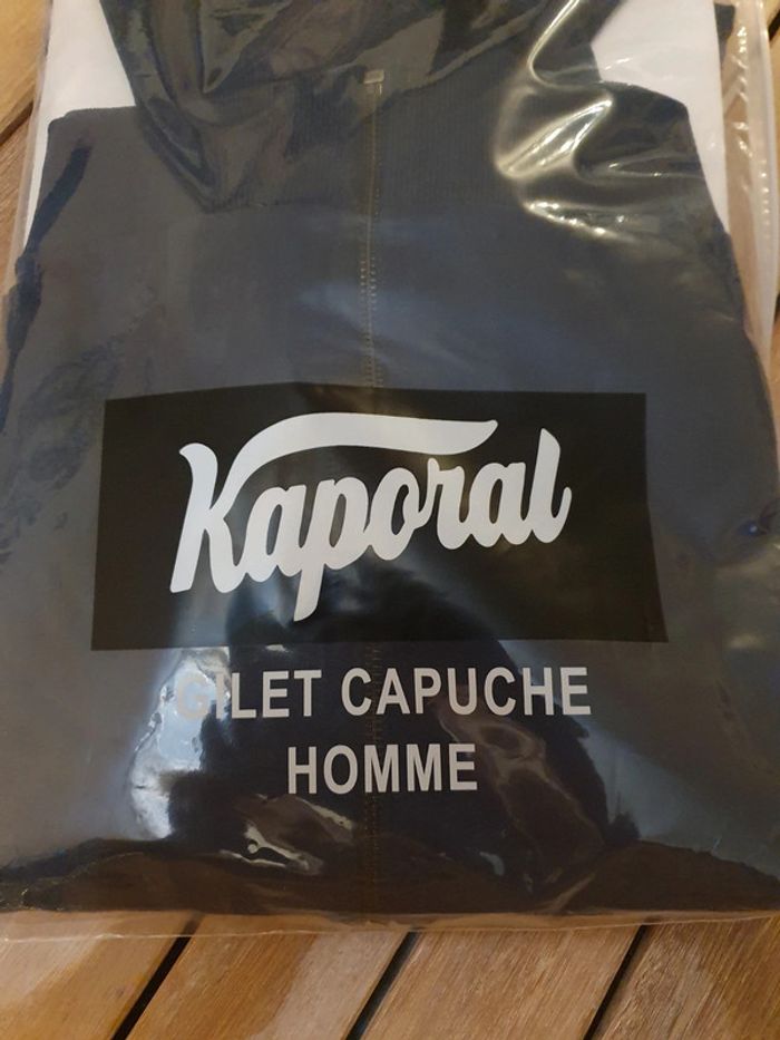 Magnifique gilet à Capuche type haut de jogging beu marine kaporal taille XL - photo numéro 11