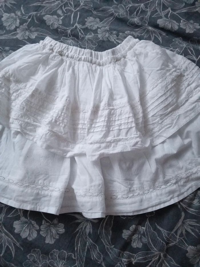 Jupe blanche 8 ans tao