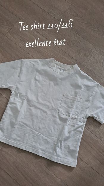 Tee shirt loose