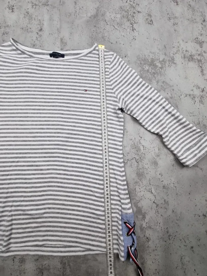 Sweat marinière Tommy Hilfiger – Taille M Femmes (mesures en photos) - photo numéro 8