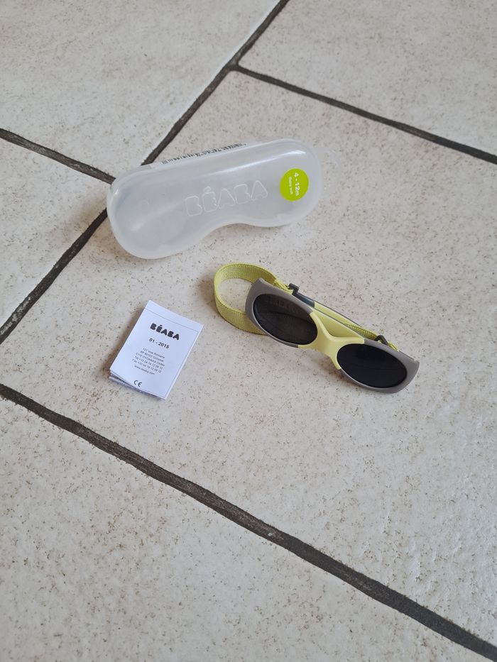 Lunette de soleil bébé béaba 4 à 12 mois neuf