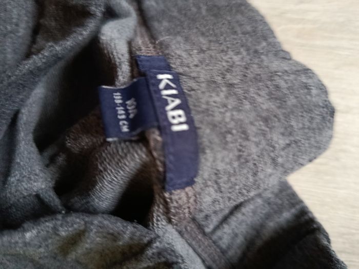Short marque Kiabi taille 10 ans - photo numéro 2