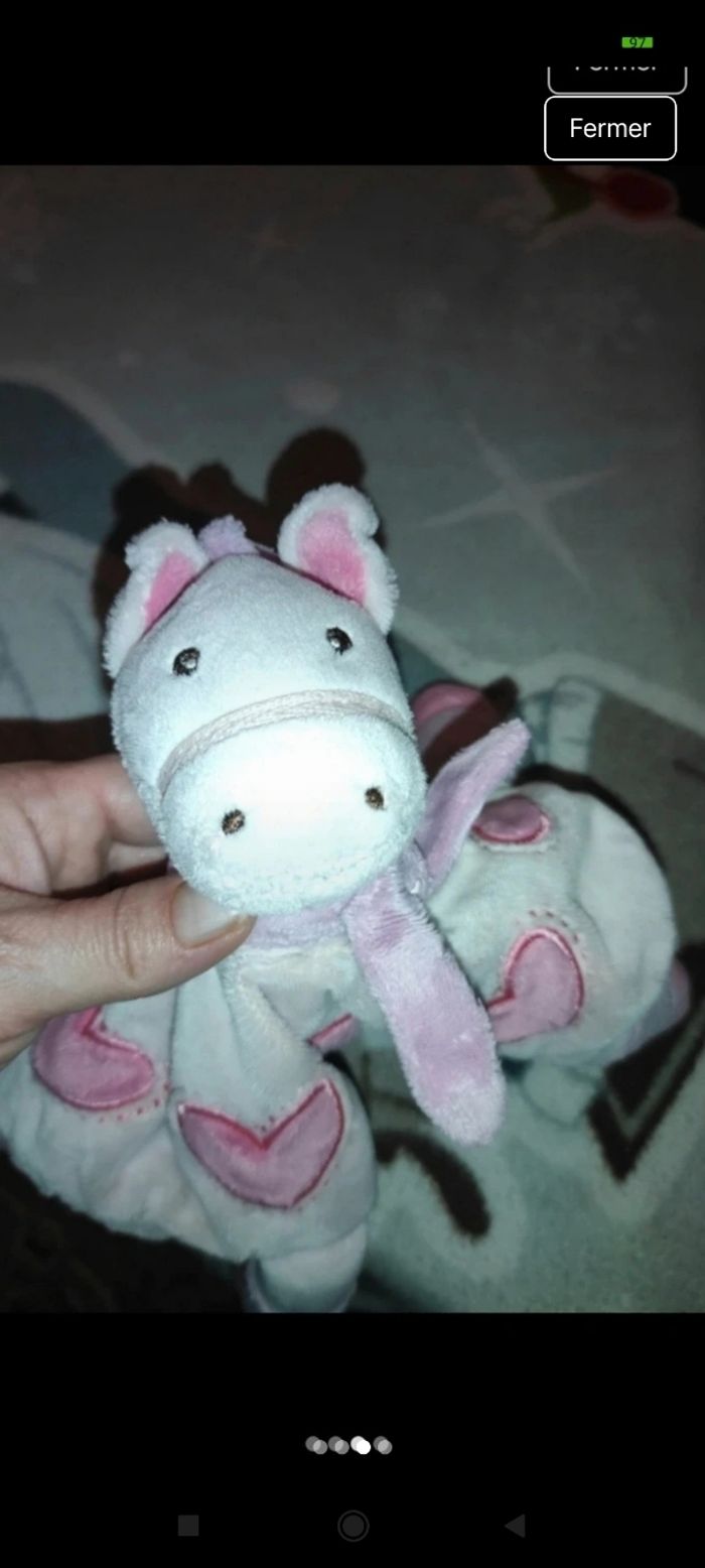 Doudou bébé 
P2 - photo numéro 2