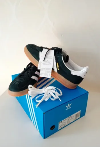 Adidas Gazelle indoor neuves 🖤🌼