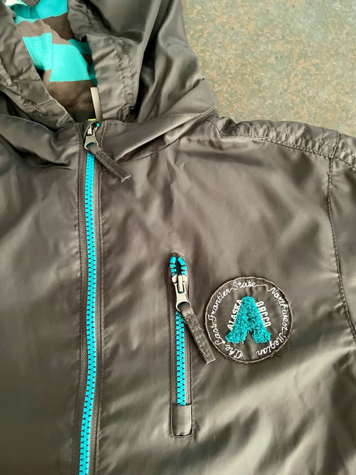 Veste imperméable à capuche - photo numéro 3