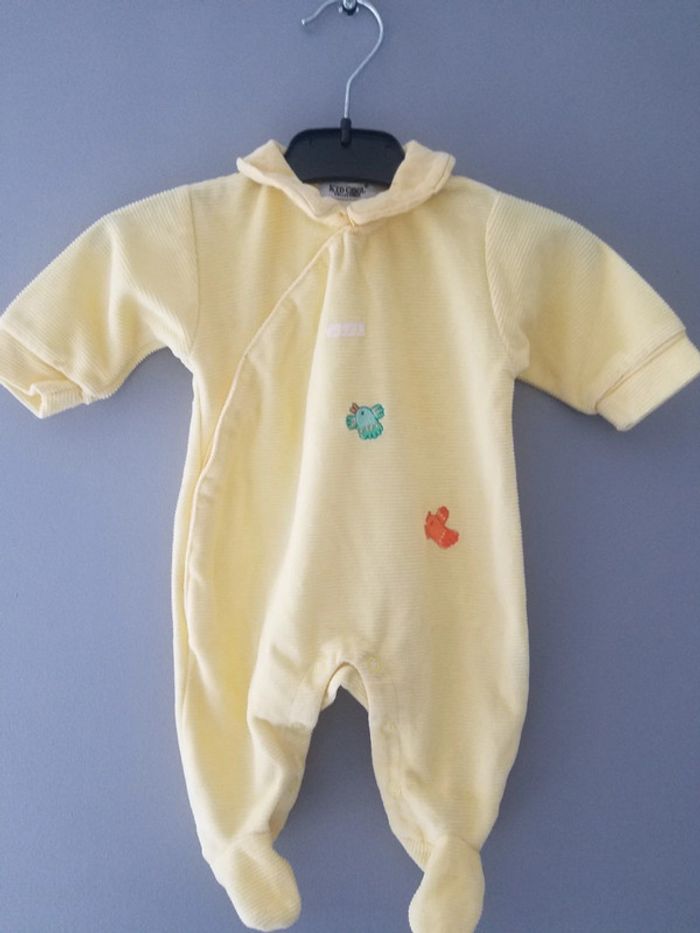 Pyjama mi saison taille 1 mois bon état