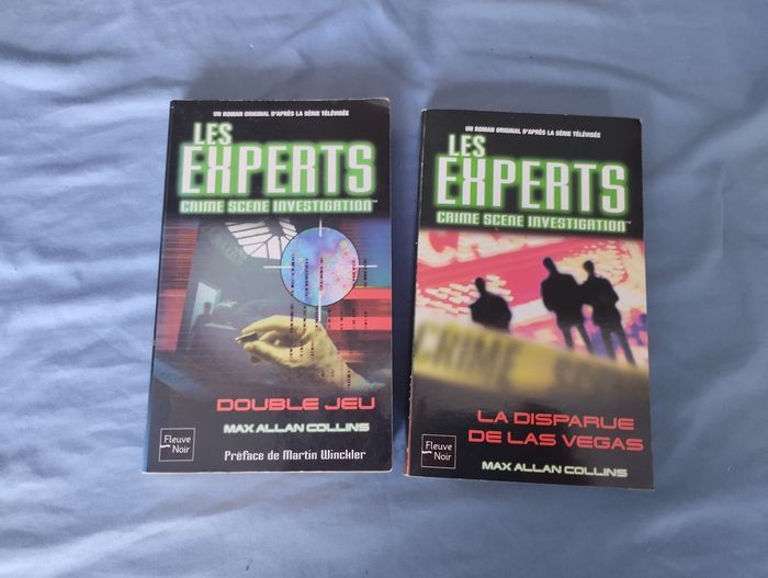Lot de 2 livres Les experts