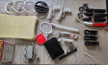 Console wii, 4 manettes, accessoires