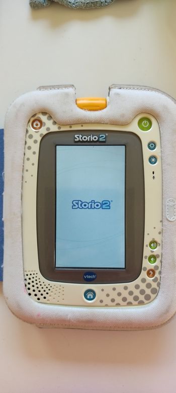 Storio 2