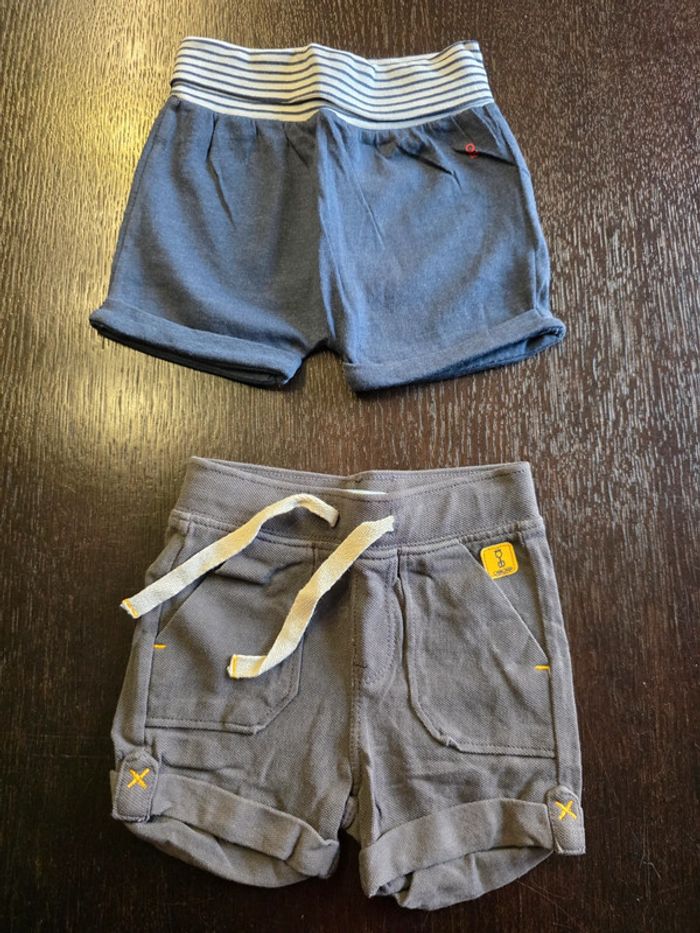 Lot de 2 shorts Obaibi en 3 mois