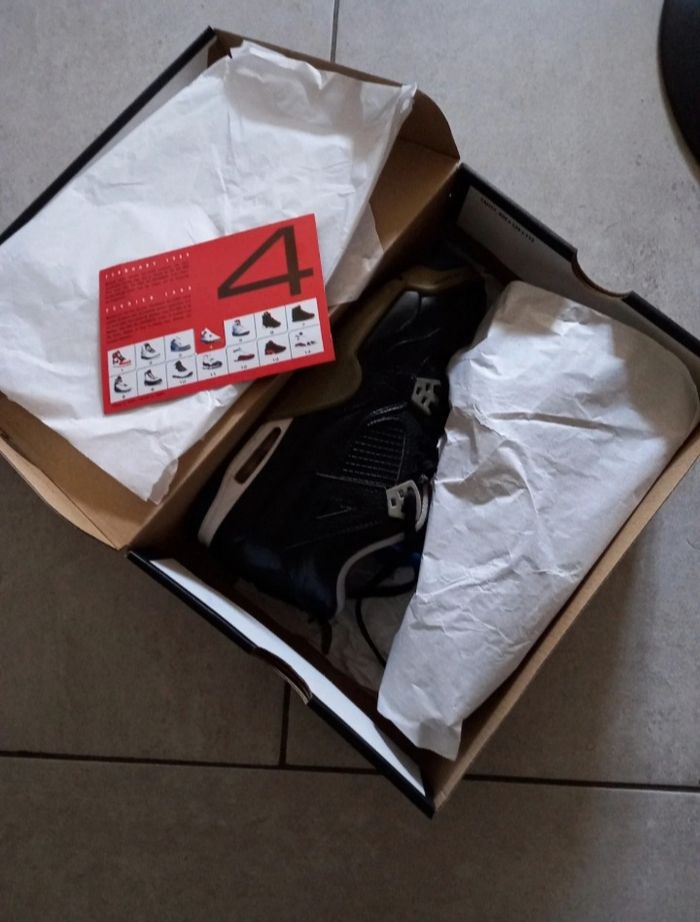 Nike Air Jordan 4 Retro - photo numéro 10