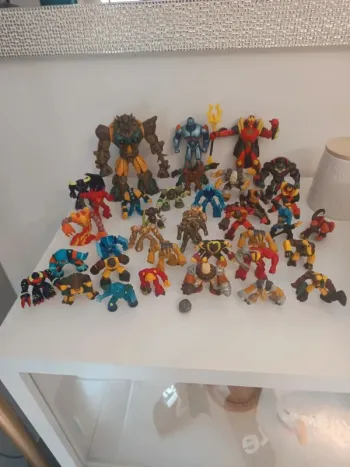 Lot figurines Gormiti
