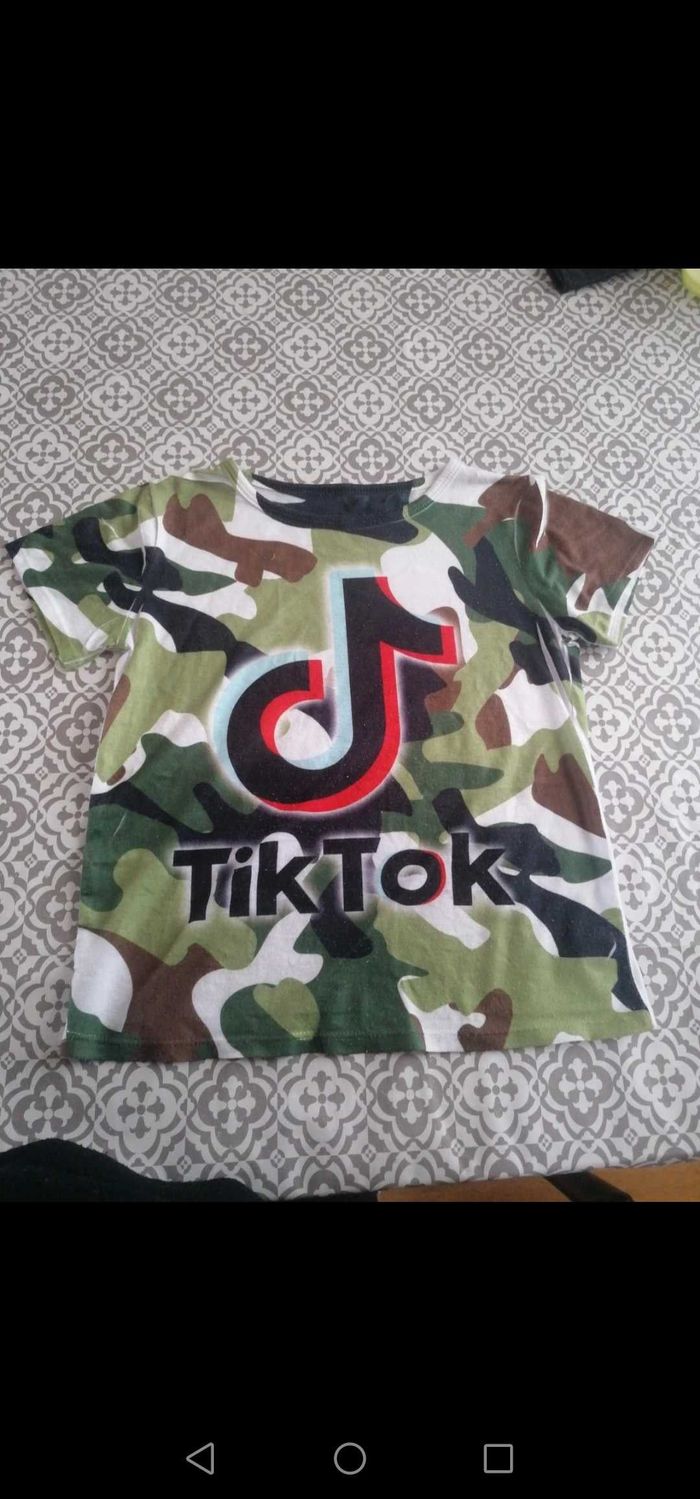 T-shirt 10 ans