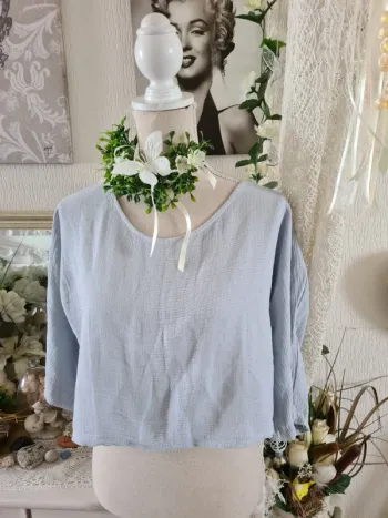 Petit haut crop top gris perle Taille 40/42