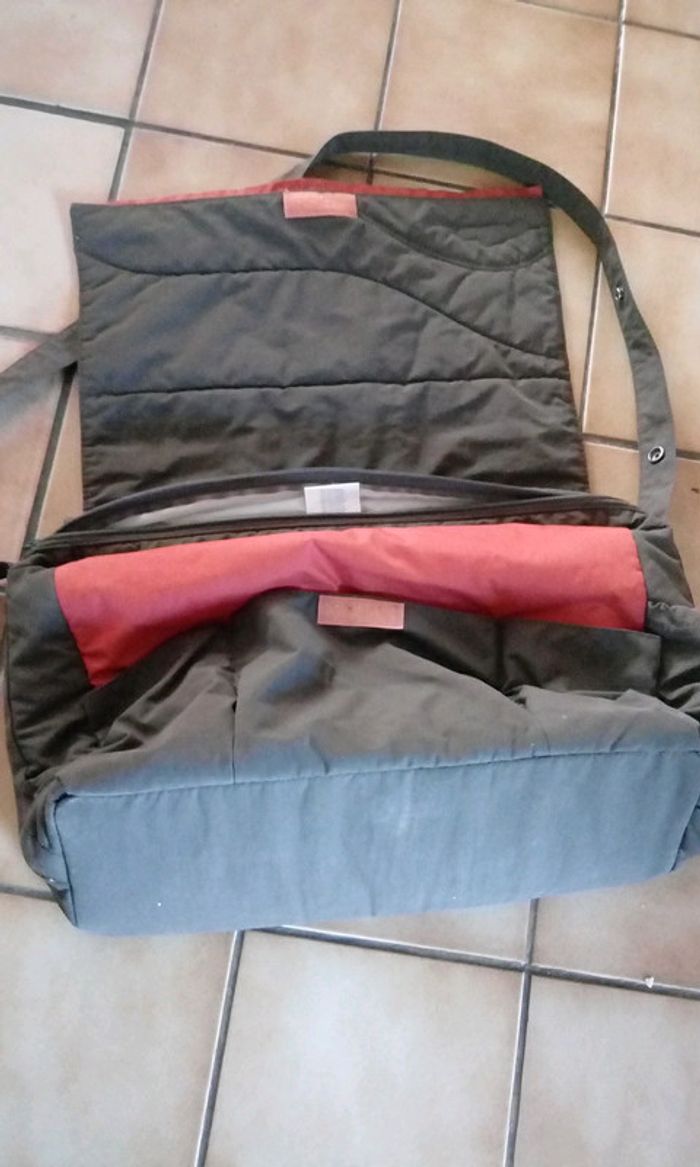 Sac à langer - photo numéro 2