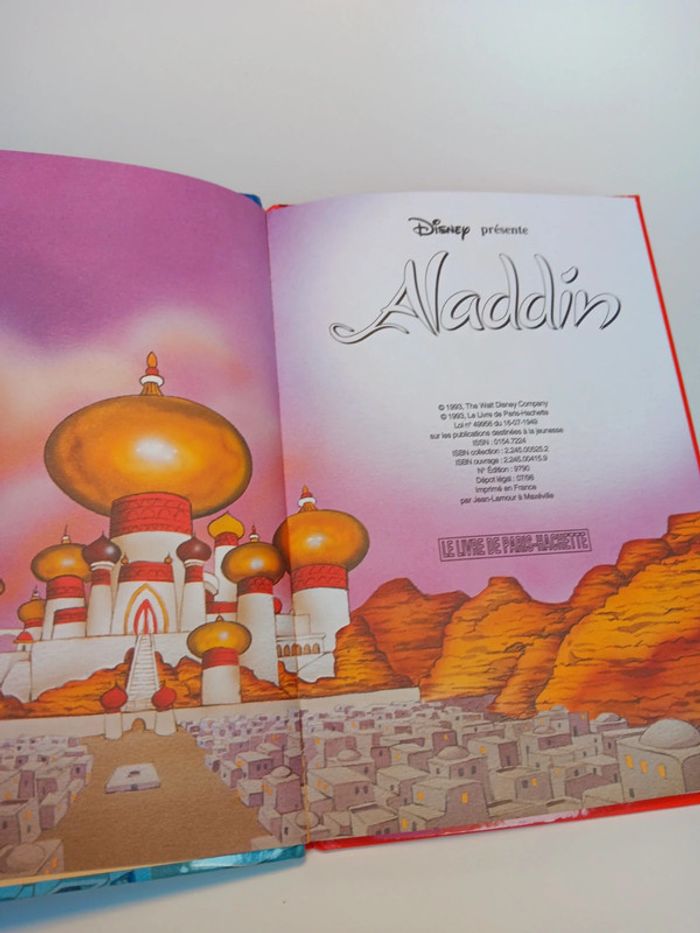 Livre Disney mickey club du livre Aladdin - photo numéro 4