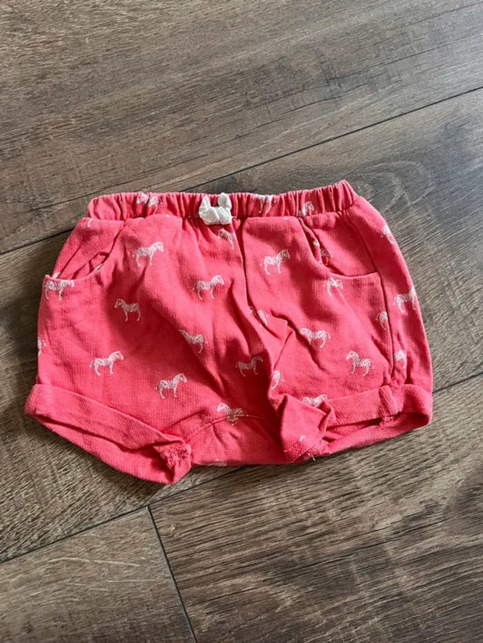 Short rose zèbres 6 mois