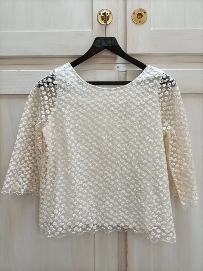 Haut dentelle doublé - photo numéro 3