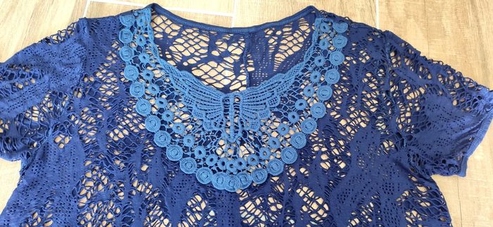 Haut dentelle bleu - photo numéro 3