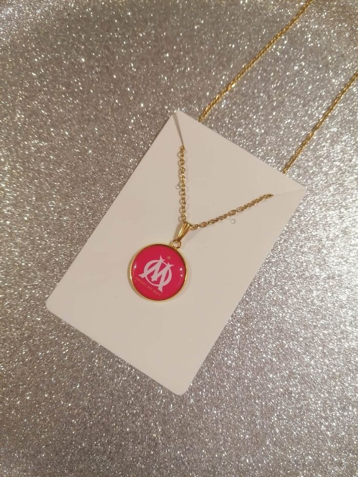 Collier olympique de Marseille rose - photo numéro 2