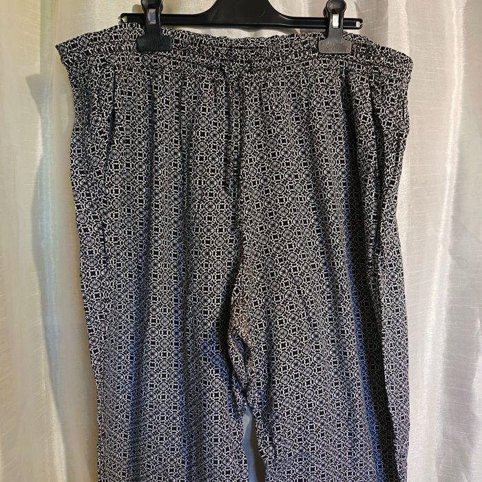 pantalon léger large de Gémo 48 Réf R511 S2 - photo numéro 4