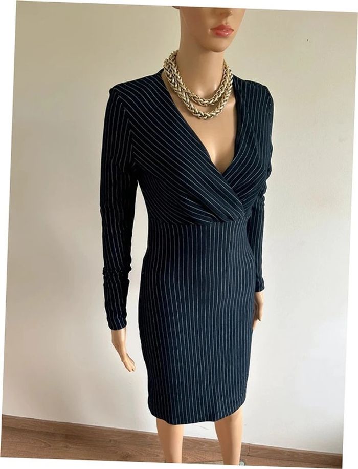 Robe bleue marine à manches longues avec rayures blanches Mango taille S TBE - photo numéro 2