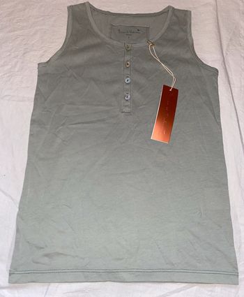 tshirt Oscar et Valentine neuf avec étiquette 6 ans
