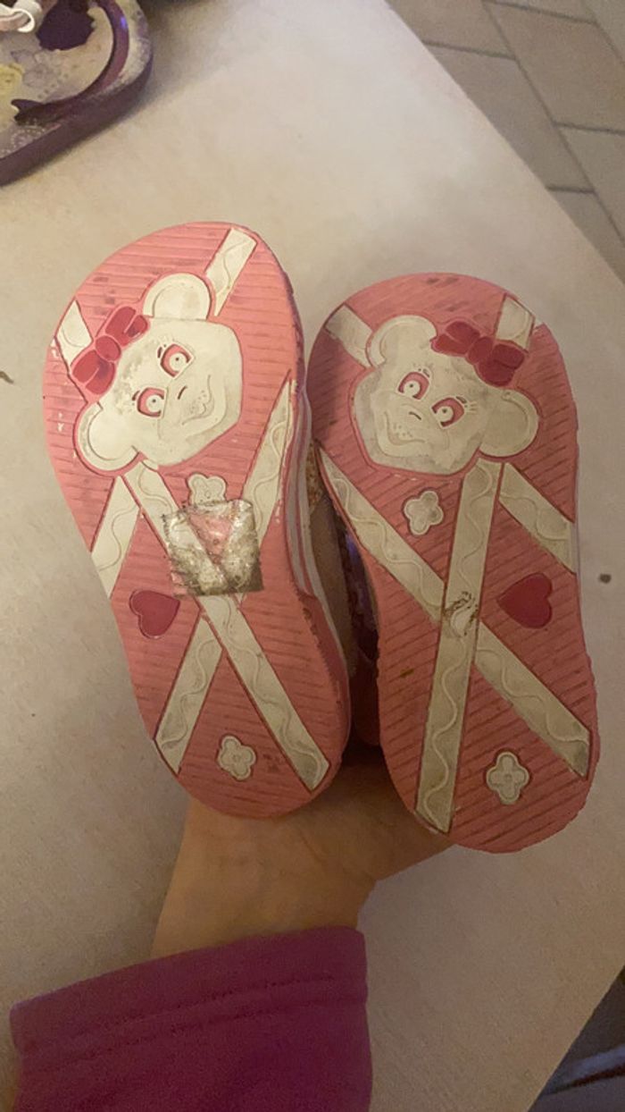 Basket Taille 25 - photo numéro 3