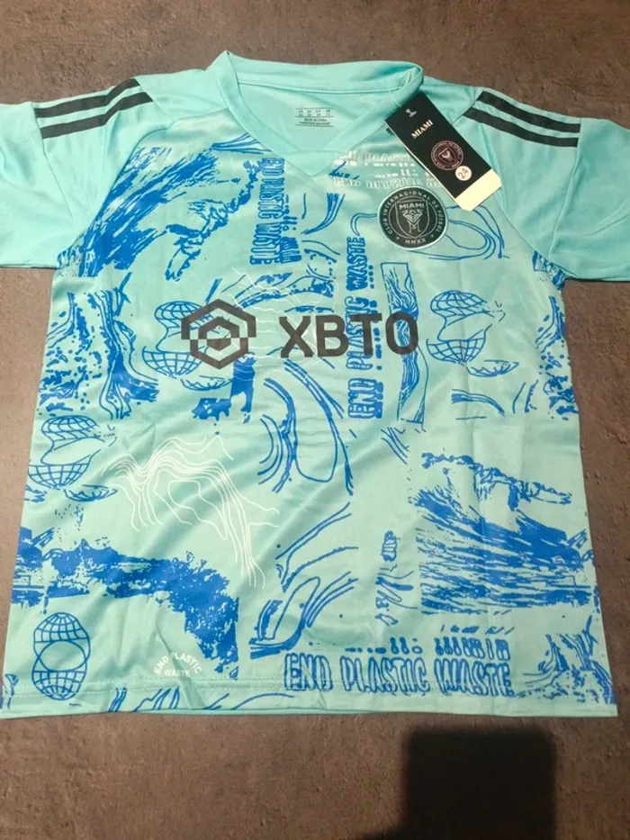 Tenue foot Léo Messi Inter Miami bleu. T.24 - photo numéro 2