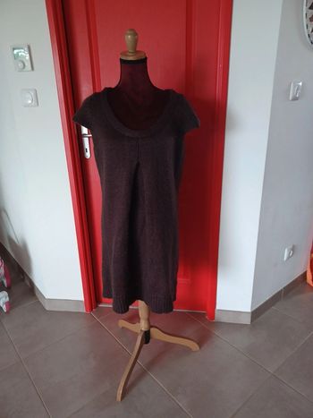 Très jolie robe pour femme