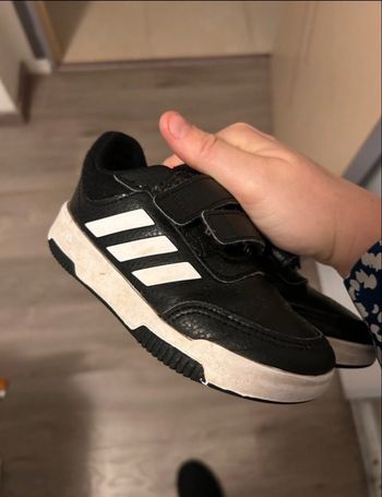 Chaussures basket 25 adidas