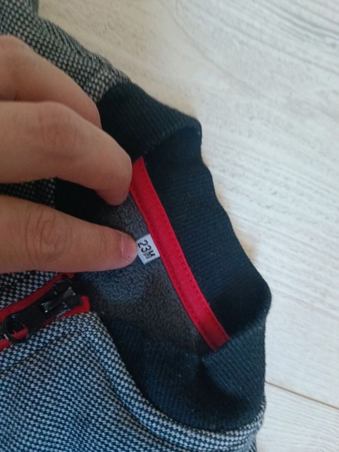 Gilet 23mois - photo numéro 2