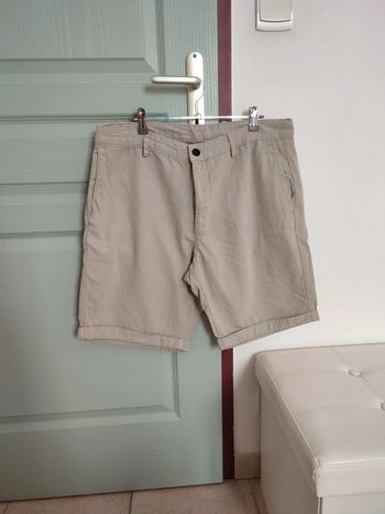 Short effet Chino Zara taille 46