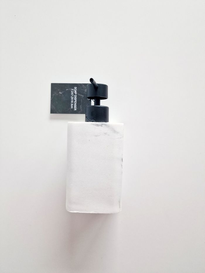 Pompe à savon - Effet marbré - Neuve avec étiquette ! - photo numéro 2