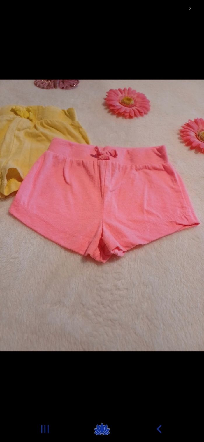 Lot de shorts bébé taille 9 mois - photo numéro 2
