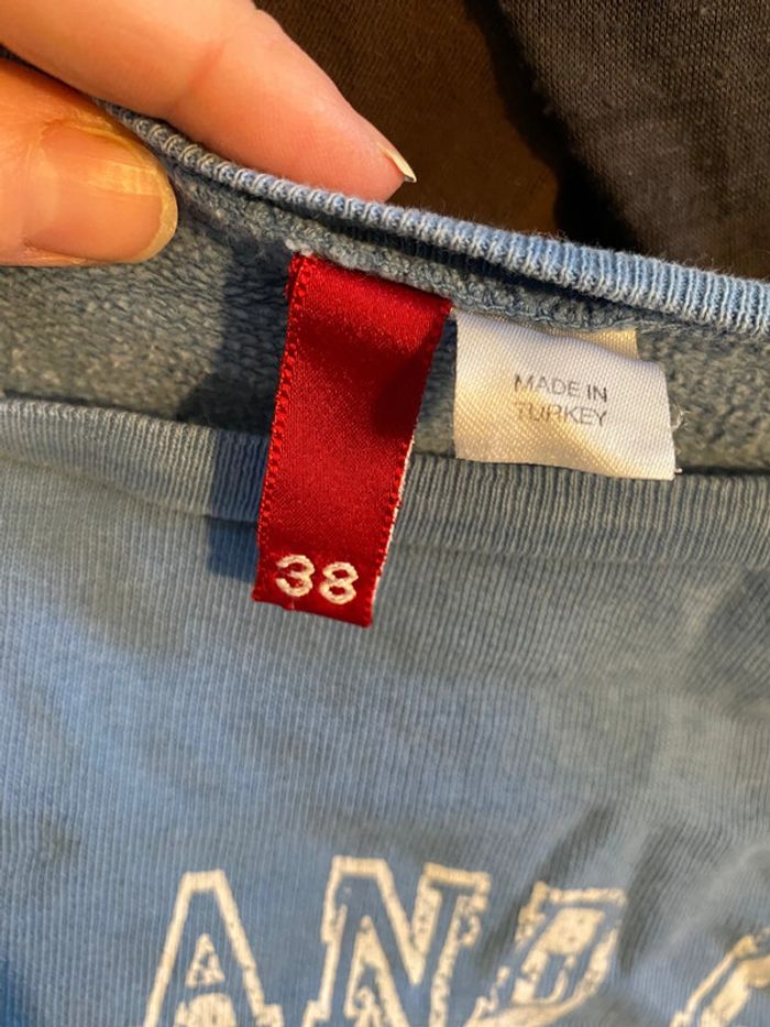 Pull taille M - photo numéro 2