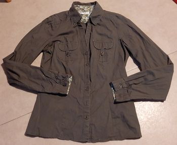 Chemise kaki