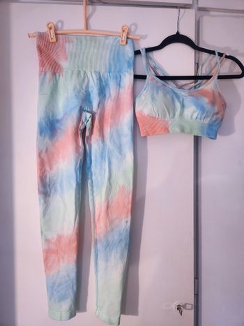 Ensemble sport neuf
