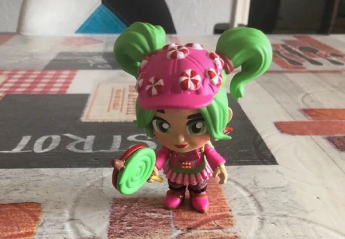 Figurine fortnite - photo numéro 3